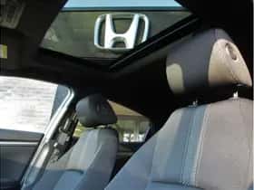 Honda Civic (2020) thumbnail 14