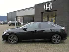 Honda Civic (2020) thumbnail 3