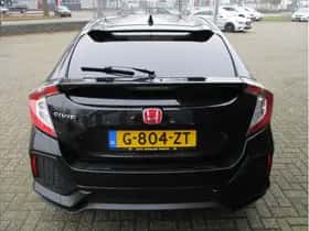 Honda Civic (2020) thumbnail 5