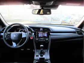 Honda Civic (2020) thumbnail 8