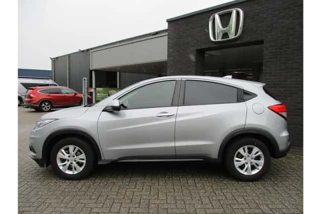 Honda HR-V (2020) thumbnail 2