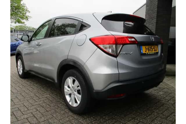 Honda HR-V (2020) thumbnail 3