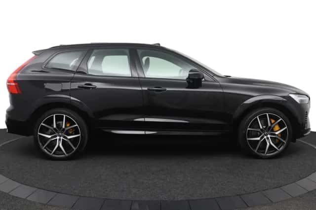 Volvo XC60 (2023) thumbnail 4