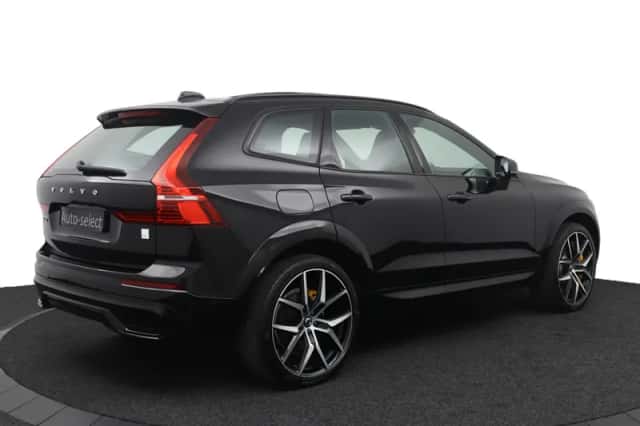 Volvo XC60 (2023) thumbnail 5