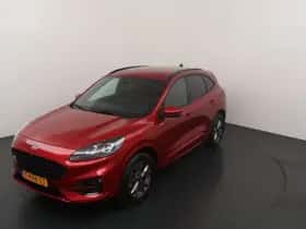 Ford Kuga (2023) thumbnail 2
