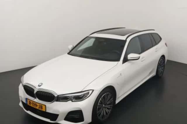 BMW 5-Serie (2021) thumbnail 1