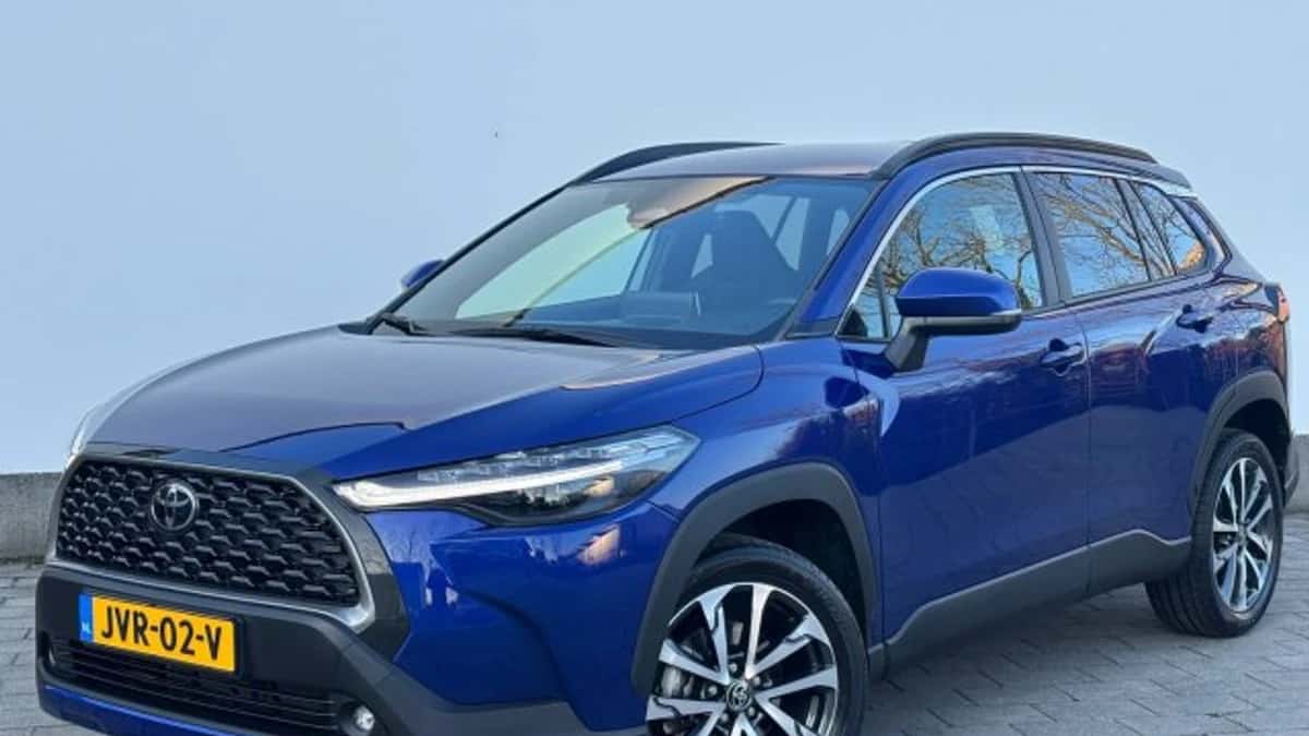 Toyota Corolla (2025) — foto 1