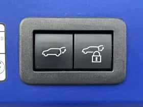 Toyota Corolla (2025) thumbnail 9