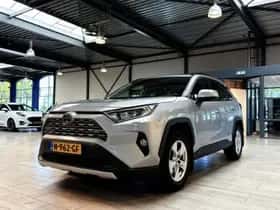 Toyota Corolla (2025) thumbnail 3