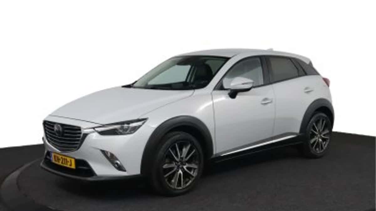 Mazda CX-30 — foto 1