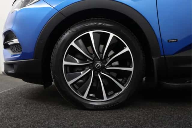 Opel Grandland X (2021) thumbnail 4