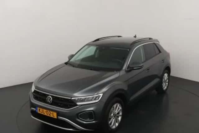 Volkswagen T-Cross (2025) thumbnail 4