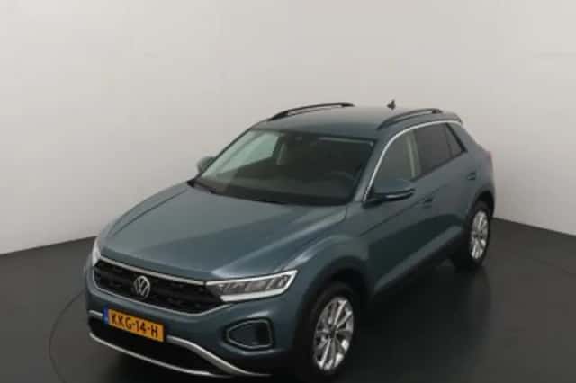 Volkswagen T-Roc (2025) thumbnail 2