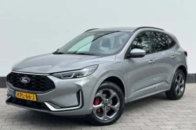 Ford Kuga (2025) thumbnail 2