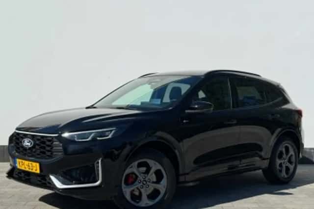 Ford Kuga (2025) thumbnail 1
