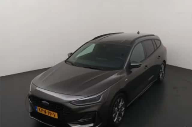 Ford Focus (2025) thumbnail 1