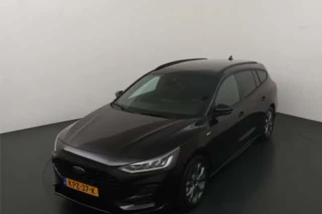Ford Focus (2025) thumbnail 3