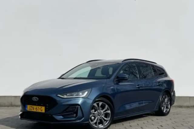 Ford Focus (2025) thumbnail 3