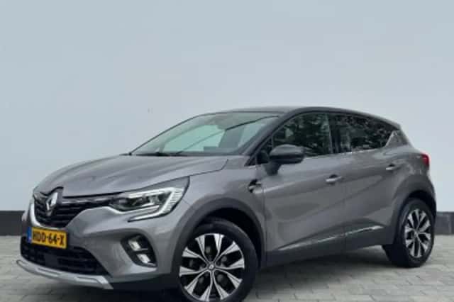 Renault Clio (2021) thumbnail 2