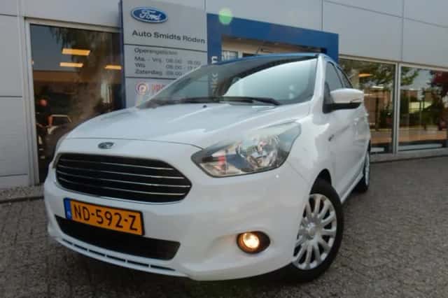 Ford Ka (2016) thumbnail 2