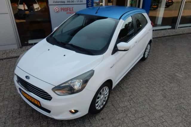 Ford Ka (2016) thumbnail 3