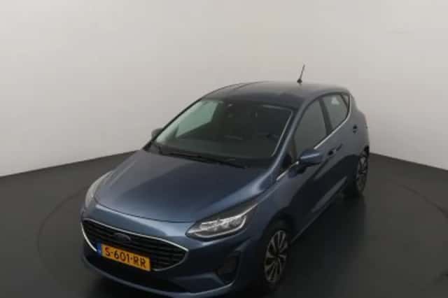 Ford Fiesta (2022) thumbnail 3