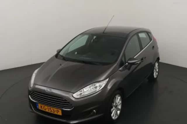 Ford Fiesta (2018) thumbnail 1