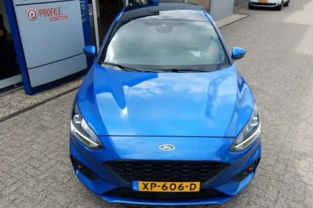 Ford Focus (2019) thumbnail 4