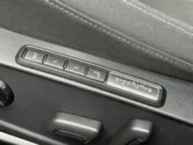 Volkswagen Golf (2020) thumbnail 14