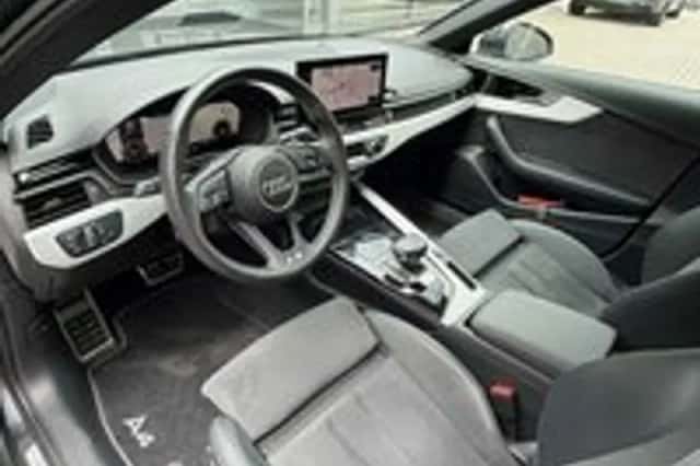 Audi A4 (2022) thumbnail 2