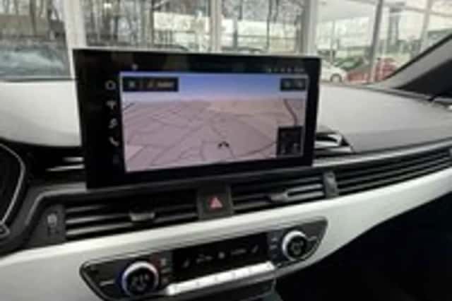 Audi A4 (2022) thumbnail 4