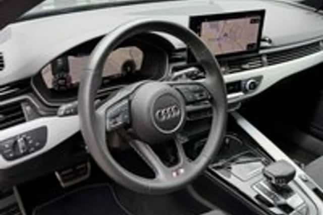 Audi A4 (2022) thumbnail 6