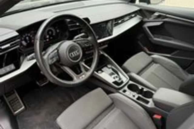 Audi A3 (2021) thumbnail 2