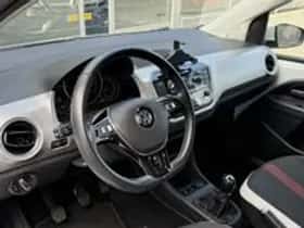 Volkswagen Up (2018) thumbnail 2