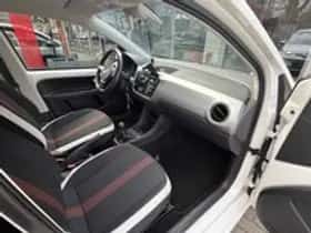 Volkswagen Up (2018) thumbnail 22