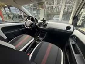 Volkswagen Up (2018) thumbnail 6