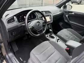 Volkswagen Tiguan (2019) thumbnail 2