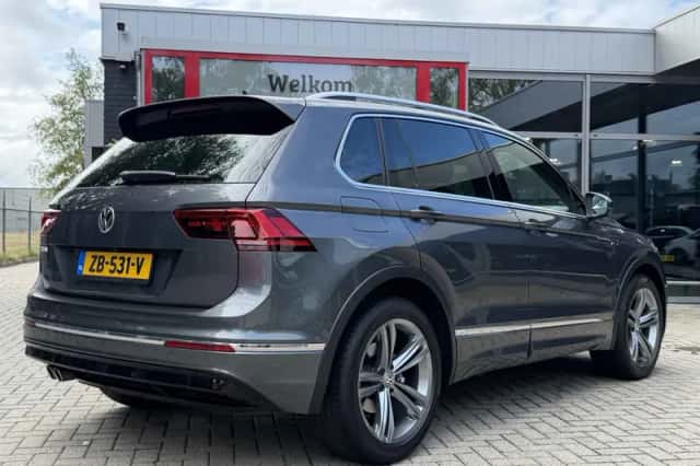 Volkswagen Tiguan (2019) thumbnail 3