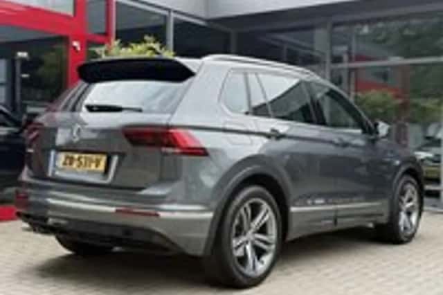 Volkswagen Tiguan (2019) thumbnail 3