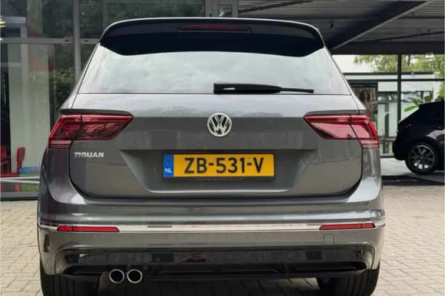 Volkswagen Tiguan (2019) thumbnail 5