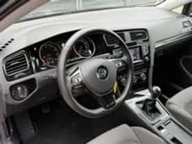 Volkswagen Golf (2013) thumbnail 12