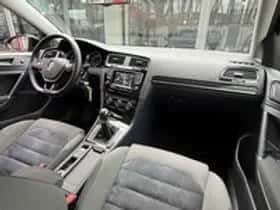 Volkswagen Golf (2013) thumbnail 4