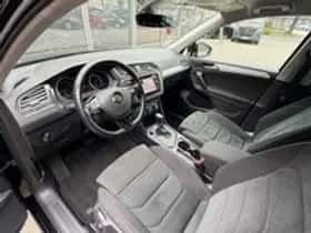 Volkswagen Tiguan (2018) thumbnail 2