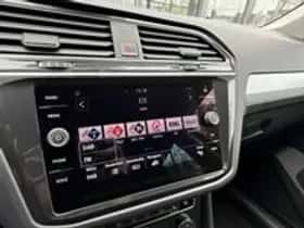 Volkswagen Tiguan (2018) thumbnail 23