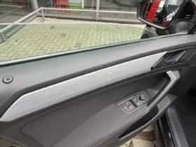 Volkswagen Tiguan (2018) thumbnail 32