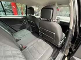 Volkswagen Tiguan (2018) thumbnail 36