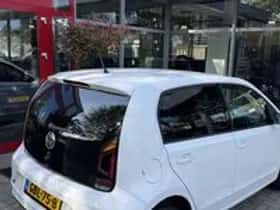 Volkswagen Up (2019) thumbnail 17
