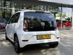Volkswagen Up (2019) thumbnail 5