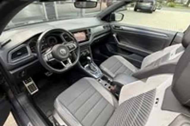 Volkswagen T Roc (2020) thumbnail 2