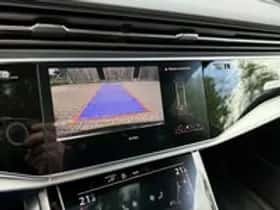 Audi Q8 (2021) thumbnail 13